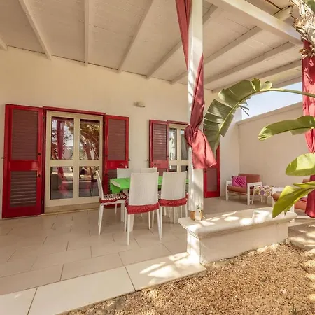 Seaside Modern For 8