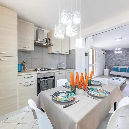 Seaside Modern For 8 * Gallipolli