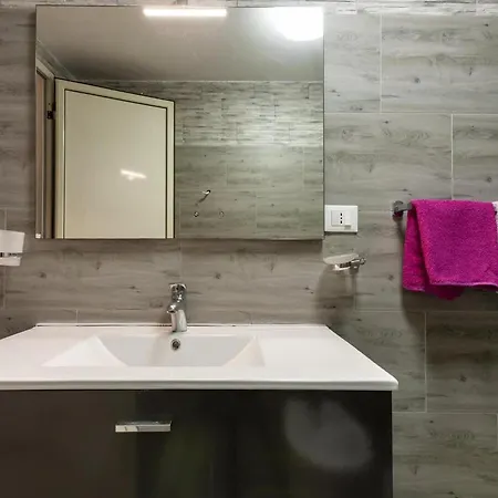 Seaside Modern For 8 * Gallipolli