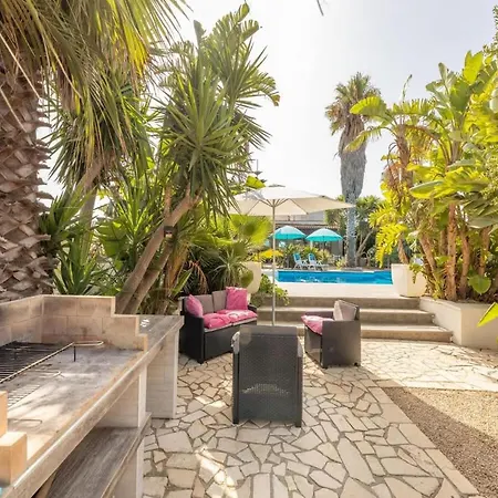 Villa Seaside Modern For 8 *