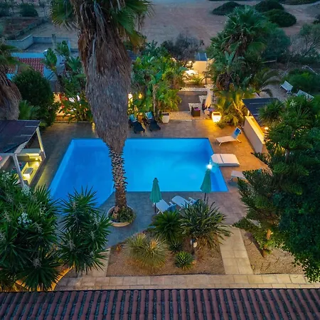 Villa Seaside Modern For 8 *