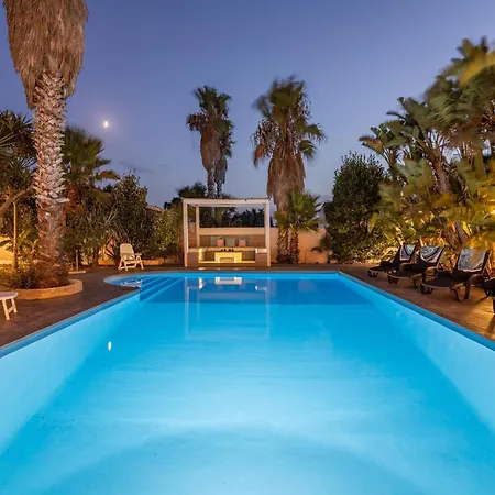 Villa Seaside Modern For 8 *