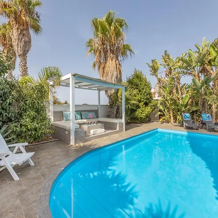 Seaside Modern For 8 Villa Gallipolli